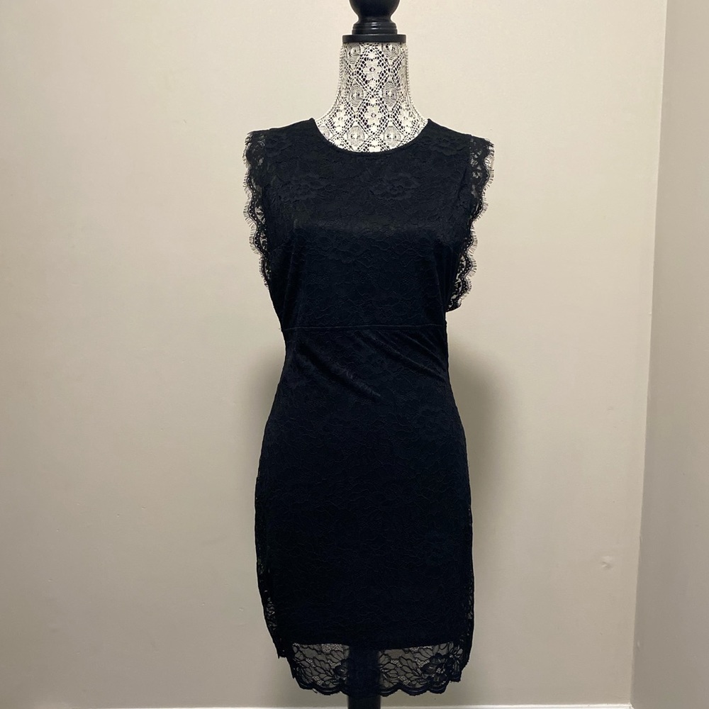 LBD - Picture 2 of 3